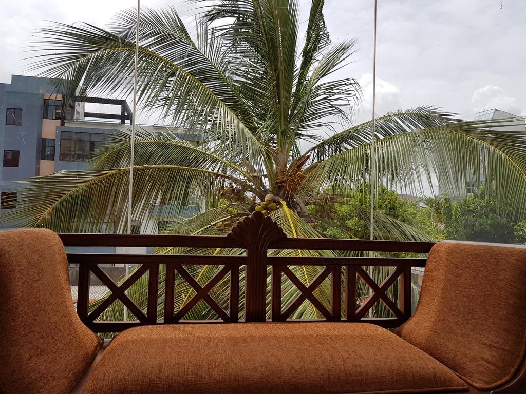 Thambili Island @ Stubbs Hotel Colombo Kültér fotó